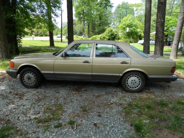 1984 W126 Mercedes 380SE Mercedes Benz 1984 Mercedes-Benz 380SE