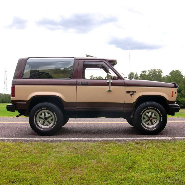 1984 Ford Bronco II XLS - photo 3