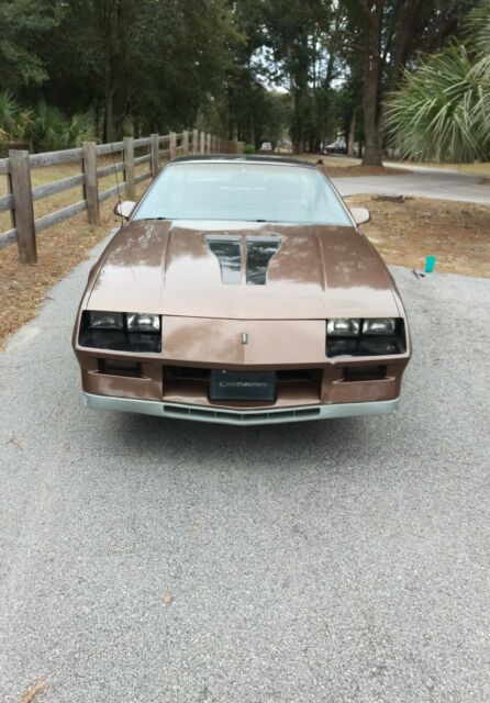 1984 Z28 Camaro Gen3 5.0L H.O. L69 1984 Chevrolet Camaro