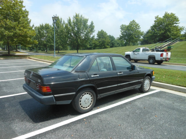 1985 Mercedes-Benz 190-Series - photo 3