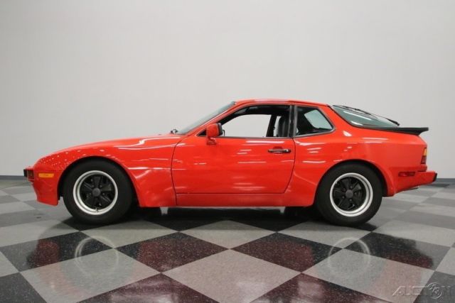 1985 Porsche 944 - photo 2