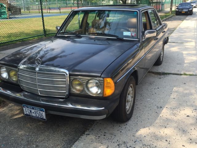1985 Mercedes-Benz 300-Series 300D - photo 2