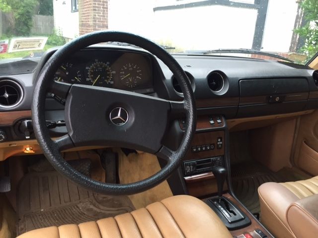 1985 Mercedes-Benz 300-Series 300D - photo 3