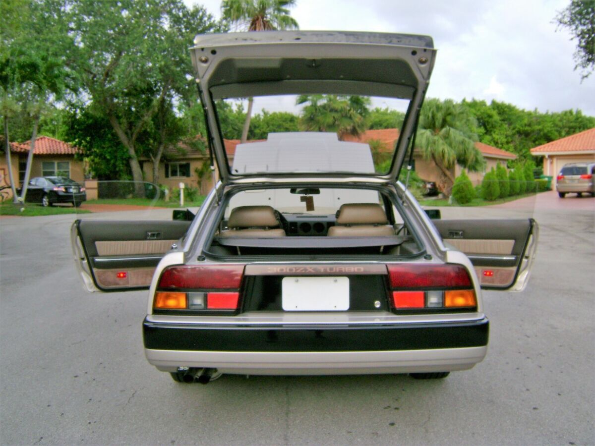 1985 Nissan 300ZX Turbo GLE - photo 10