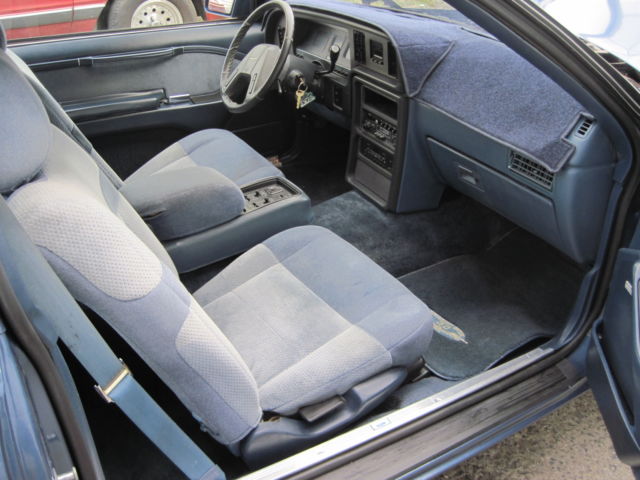 1985 Ford Thunderbird Anniversary edition - photo 9