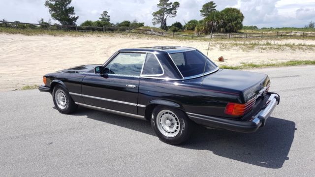 1985 Mercedes-Benz SL-Class CONVERTIBLE - photo 3