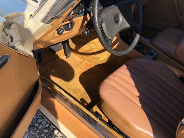 1985 Mercedes-Benz SL-Class - photo 12
