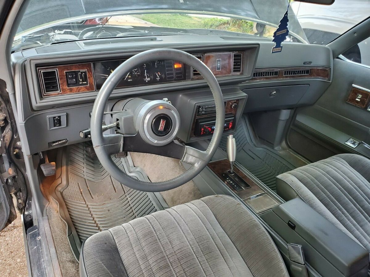 1985 Oldsmobile 442 442 - photo 9