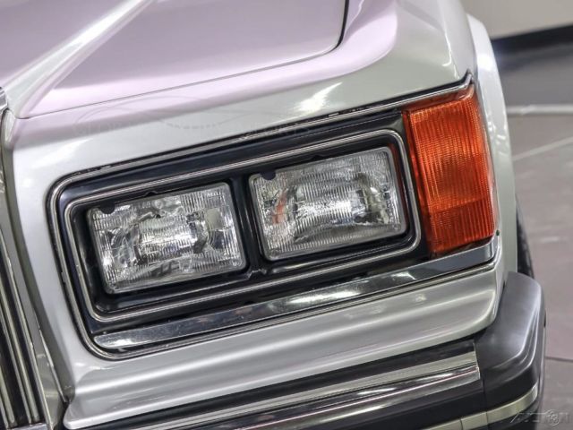 1985 Rolls-Royce Silver Spirit/Spur/Dawn 4DR - photo 8