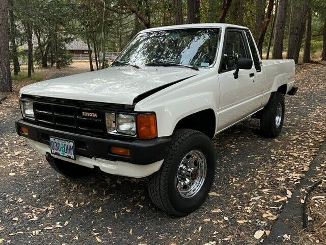1985, 4x4 pickup, extended cab 1985 Toyota Pickup