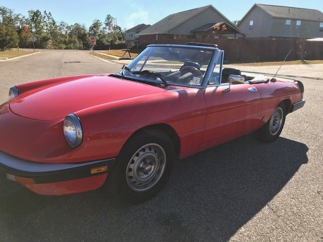 1985 Alfa Romeo Spider Convertible - photo 2