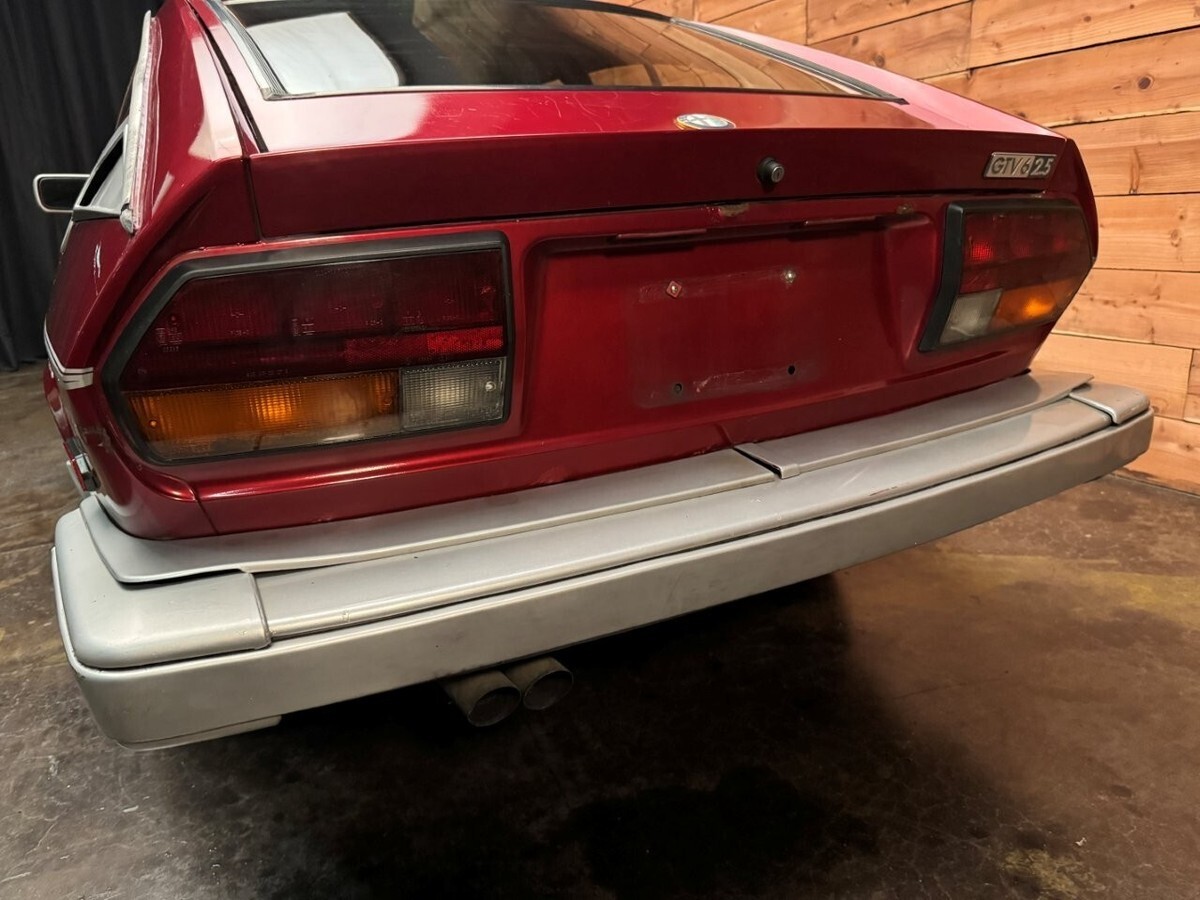 1985 Alfa Romeo GTV V6 2.5 - photo 7
