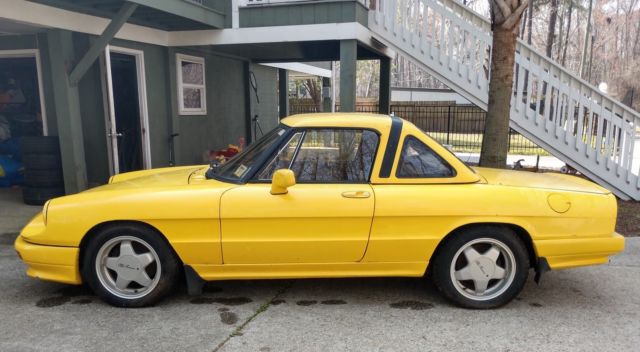1985 Alfa Romeo Spider, Body Kit, Both Soft & Hard Tops, Very Solid Project Car 1985 Alfa Romeo Spider