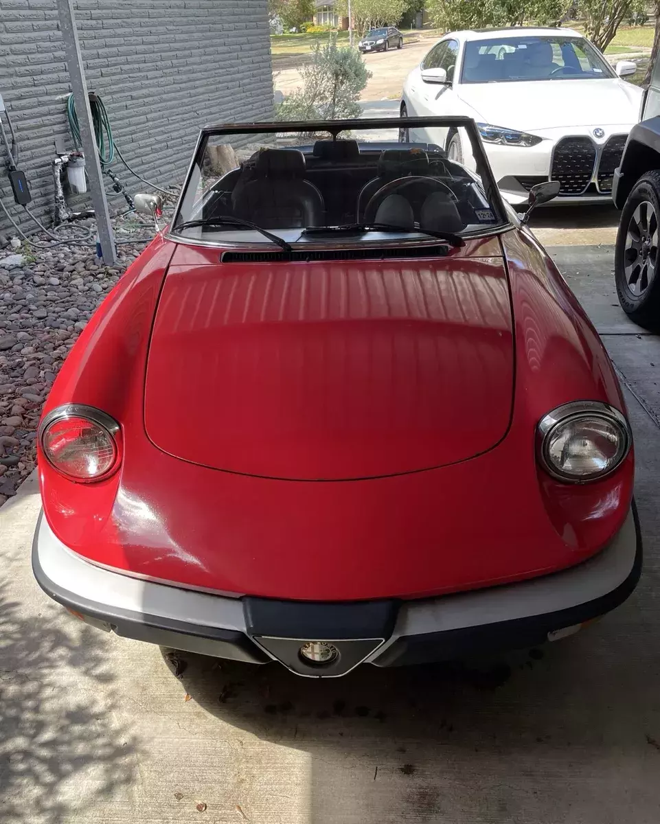 1985 Alfa Romeo Spider 2000 SPIDER