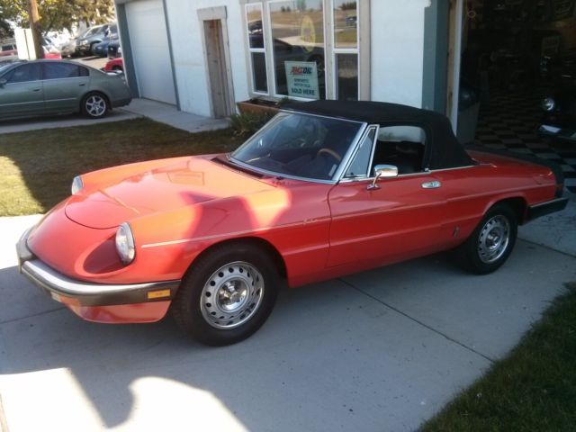 1985 Alpha Romeo Convertible new top 1985 Alfa Romeo Spider Convertiable