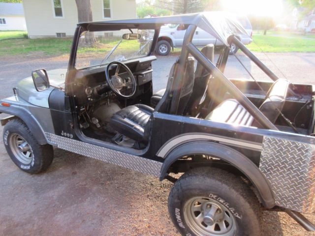 1985 Jeep CJ LAREDO - photo 2