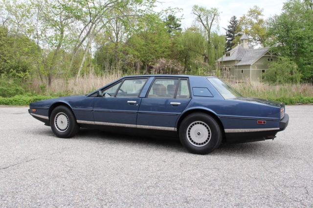 1985 Aston Martin Lagonda -- - photo 10