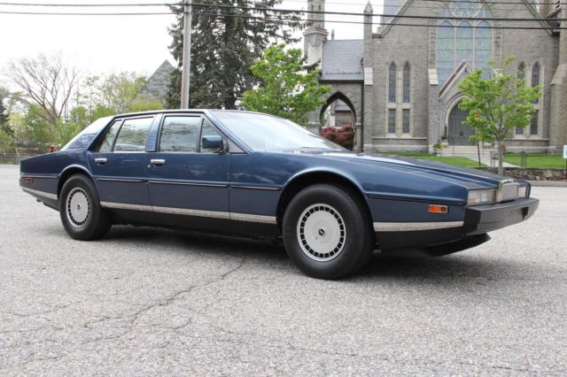 1985 Aston Martin Lagonda -- - photo 4