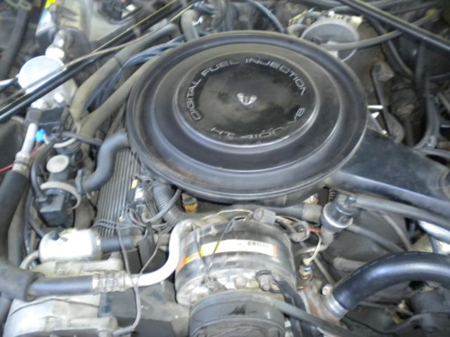 1985 Cadillac Seville Base Sedan 4-Door - photo 7