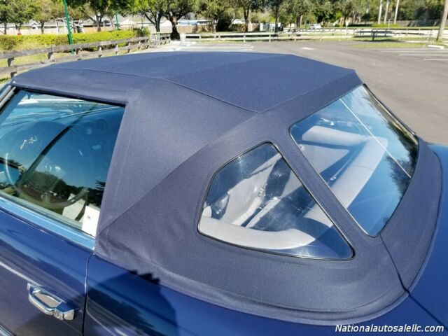 1985 Mercedes-Benz SL-Class 380SL Roadster Convertible - photo 10