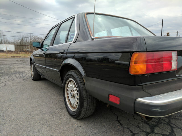 1985 BMW 3-Series Base Sedan 4-Door - photo 10