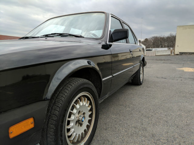1985 BMW 3-Series Base Sedan 4-Door - photo 11
