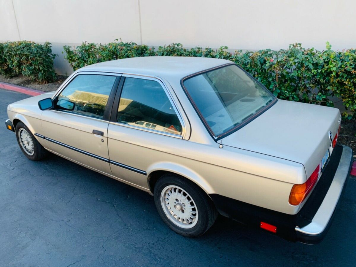 1985 BMW 3-Series 318i Coupe - photo 10
