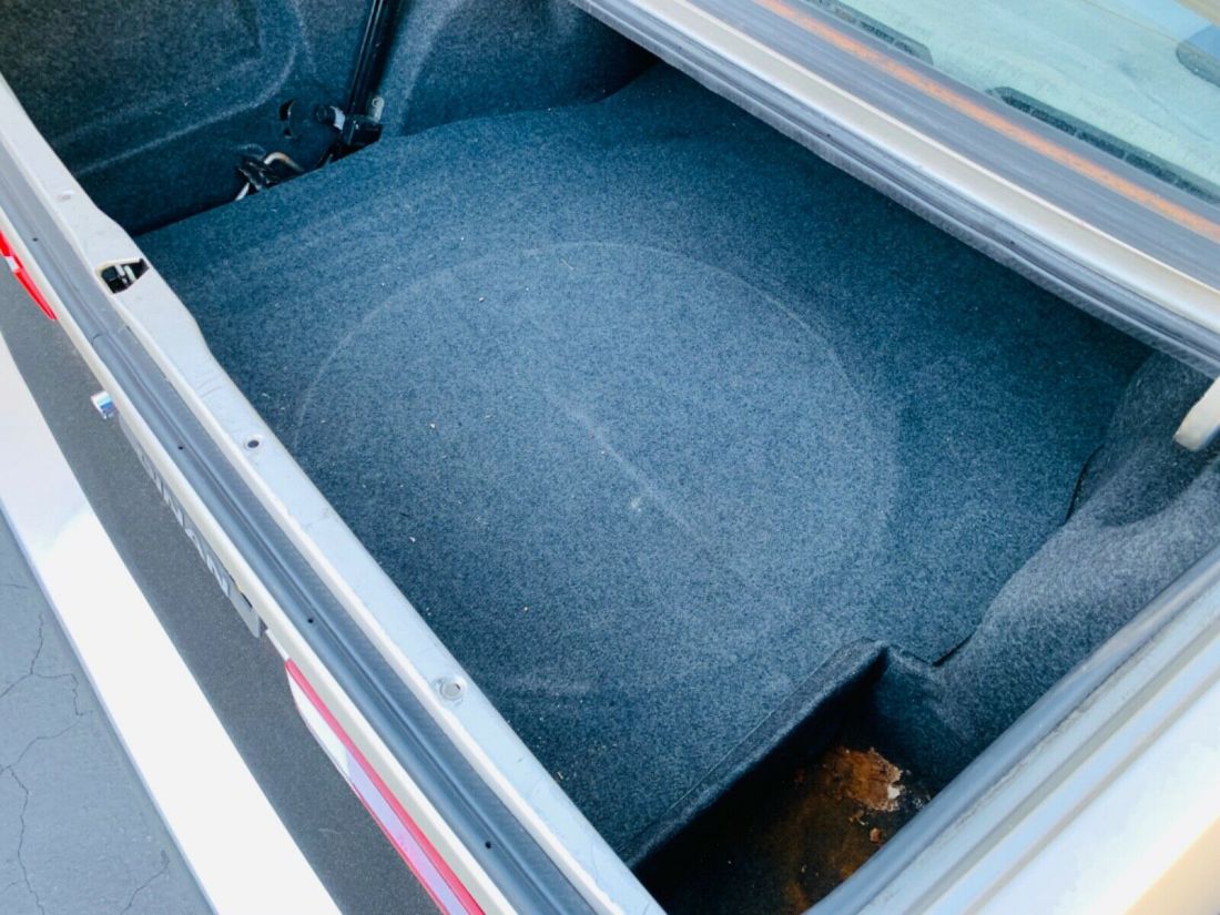 1985 BMW 3-Series 318i Coupe - photo 5