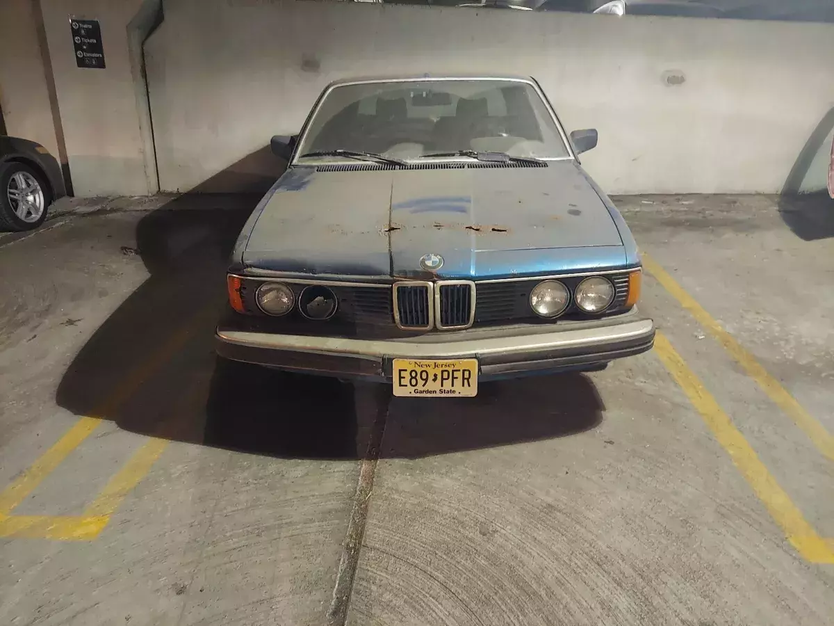 1985 BMW 7-Series Blue I 1985 BMW 7-Series I
