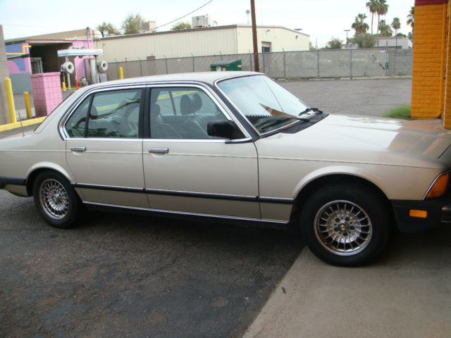 1985 BMW 7-Series Base Sedan 4-Door - photo 2