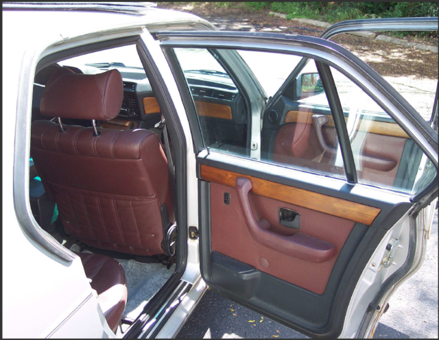 1985 BMW 7-Series - photo 13