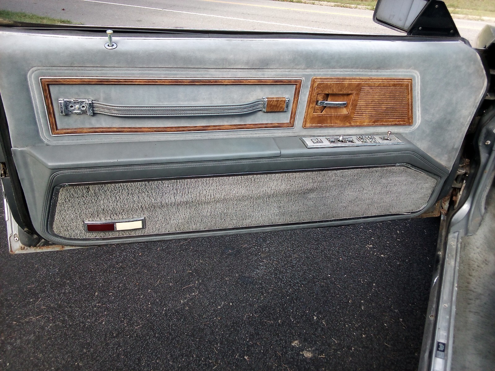 1985 Buick Riviera - photo 13
