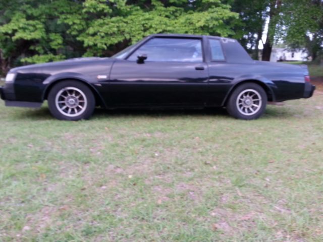 1985 Buick Grand National - photo 2