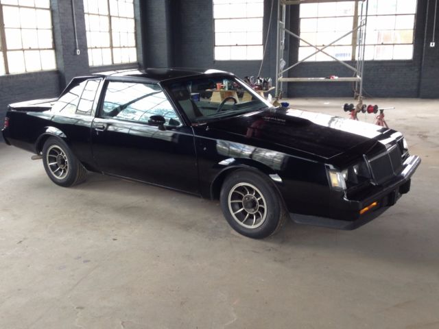 1985 Buick Grand National - photo 2