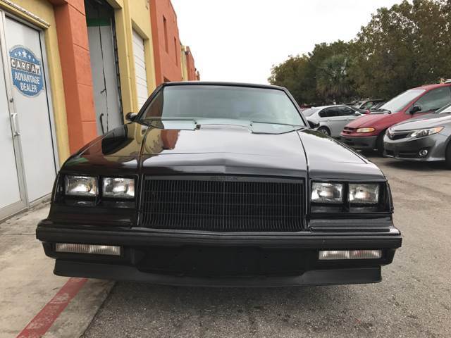 1985 Buick Grand National - photo 2