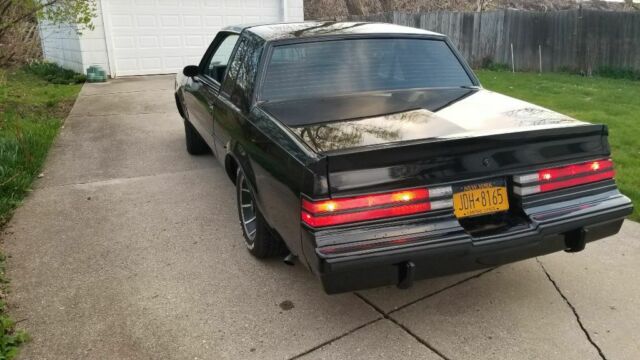 1985 Buick Grand National - photo 5