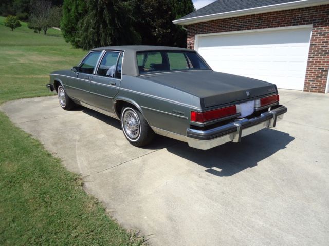 1985 Buick LeSabre Collector's Edition - photo 6