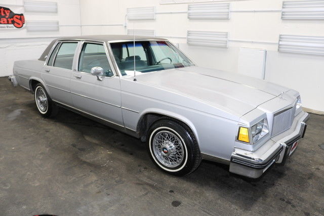 1985 Buick LeSabre Custom Runs Drives Body Int VGood 5LV8 4 spd auto - photo 10