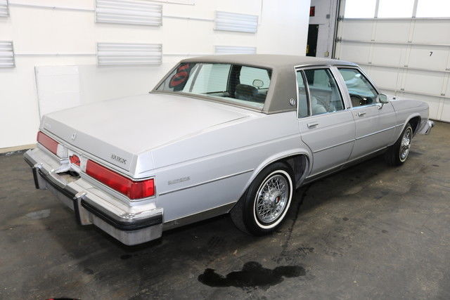 1985 Buick LeSabre Custom Runs Drives Body Int VGood 5LV8 4 spd auto - photo 9