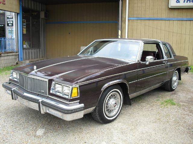 1985 Buick LeSabre Limited 2dr Coupe Automatic 4-Speed FWD Gasoline 1985 Buick LeSabre Limited 2dr Coupe