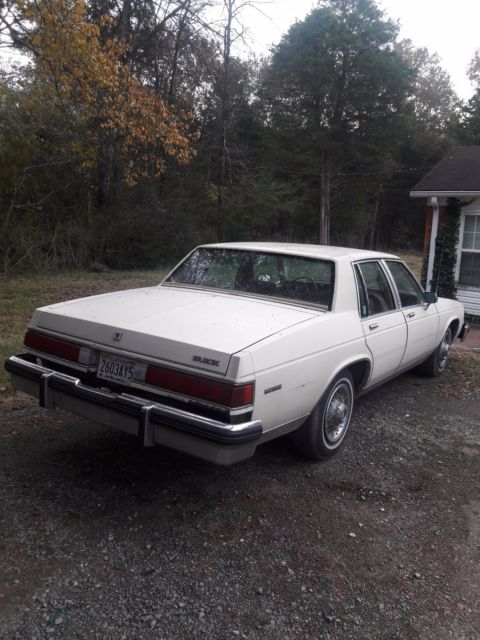 1985 Buick LeSabre - photo 2