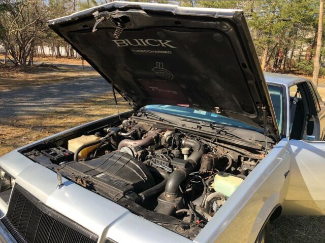 1985 Buick Grand National - photo 6