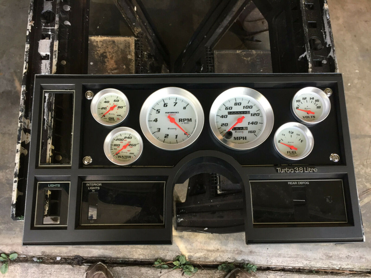 1985 Buick Grand National - photo 2