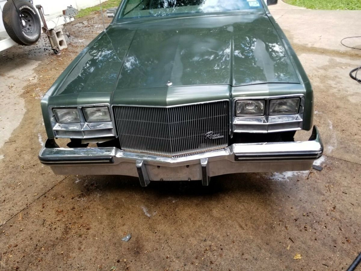 1985 Buick Riviera Green - photo 5