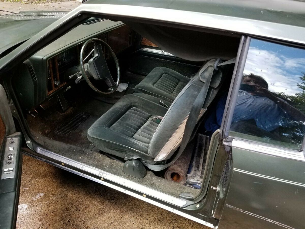 1985 Buick Riviera Green - photo 9