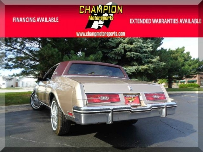 1985 Buick Riviera 2dr Coupe - photo 10