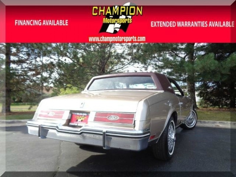 1985 Buick Riviera 2dr Coupe - photo 12