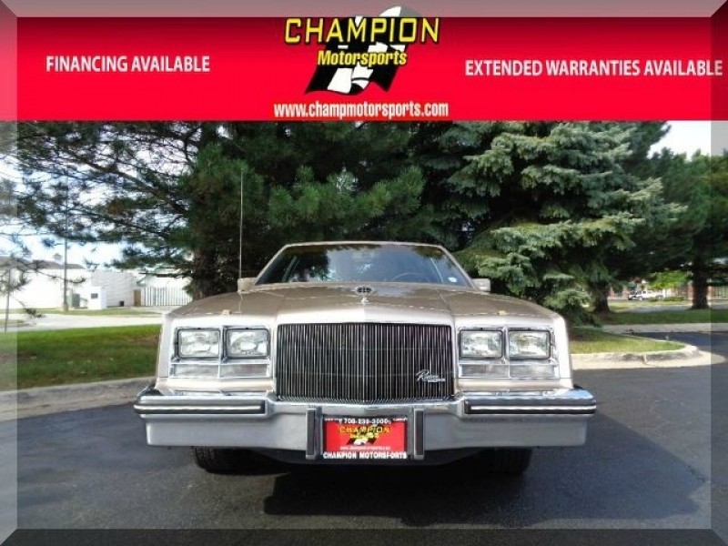 1985 Buick Riviera 2dr Coupe - photo 3