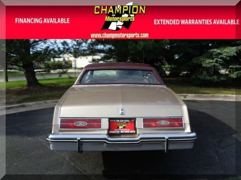 1985 Buick Riviera 2dr Coupe - photo 7