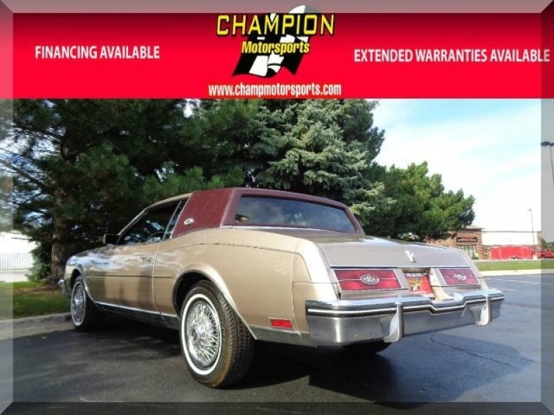 1985 Buick Riviera 2dr Coupe - photo 9